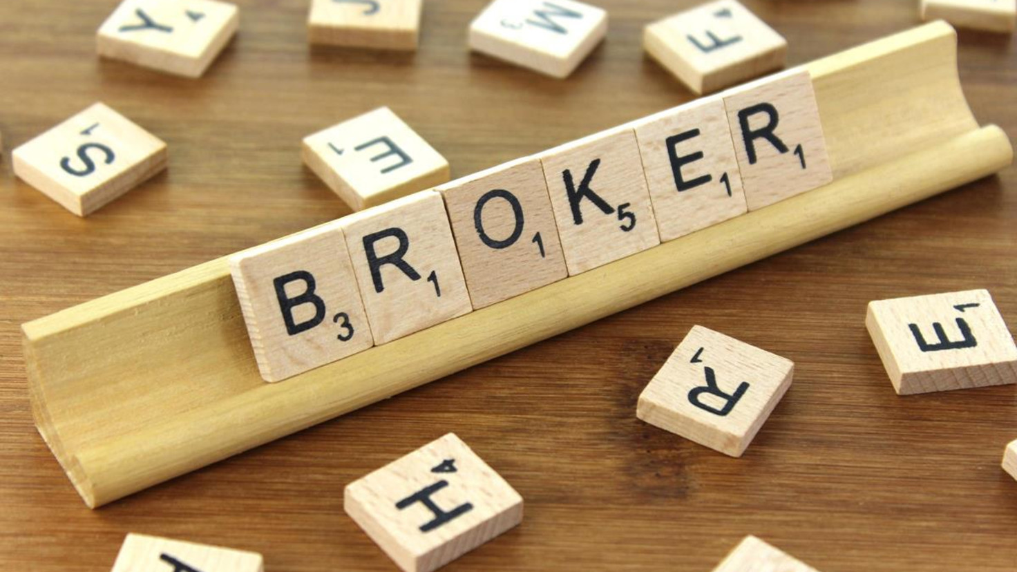 What Is Broker Meaning